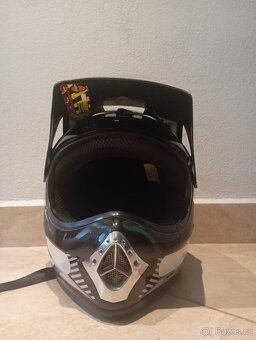 Dětská moto helma + brýle - dobrý stav - 3