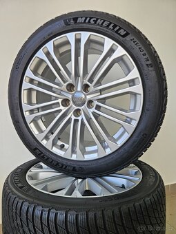 Orig. Audi 5x112 Zimní Michelin 245/40/18 - Top - 3