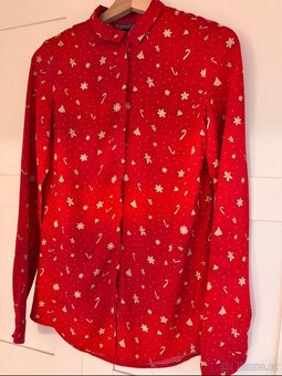 Vánoční košile s krásnými motivy ,vel.170,ale sedne i na vel - 3