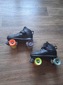 Kolečkové brusle - 3