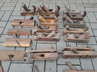 22ks ručních starých dřevěných hoblíků - 3