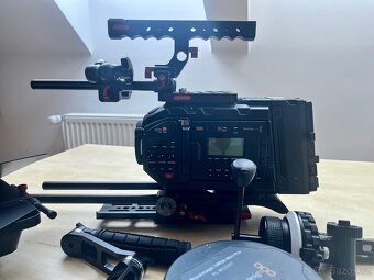 Blackmagic URSA mini Pro G2 / EF / CAMTREE RIG - 3