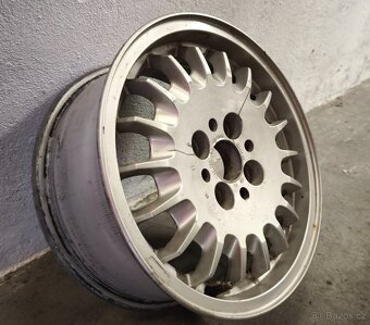Alu kolo BMW E30. R14. Originální - 3