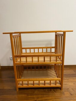 Přebalovací pult - 3