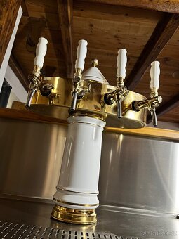 Keramicky výčepní stojan BAROKO - 3