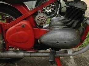 JAWA 250 SOCOVEL - 3