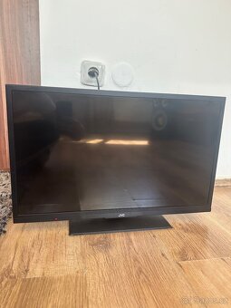 Smart tv Dvbt2 JVC 24"Netflix - 3