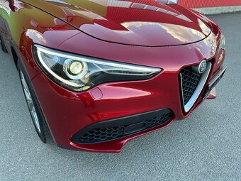 Alfa Romeo Stelvio 2.0T SUPER Q4 280cv - 3
