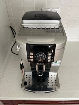 Automatický kávovar De'Longhi Magnifica S - 3
