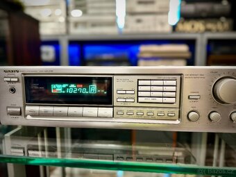 ONKYO TX-7800 (r.1993) po kompletním servisu - 3