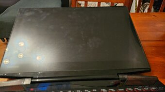 Lenovo Y700-15ISK nefunkcni - 3