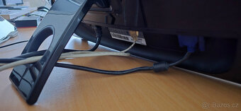 Samsung 22" Touch + dock - 3