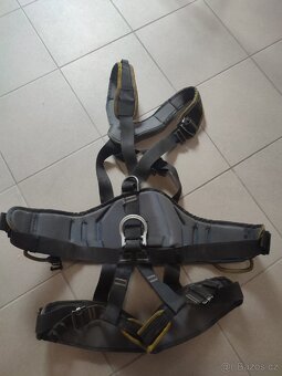 sedák - 3