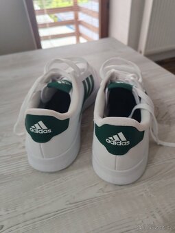 Tenisky Adidas 43 1/3 nové - 3