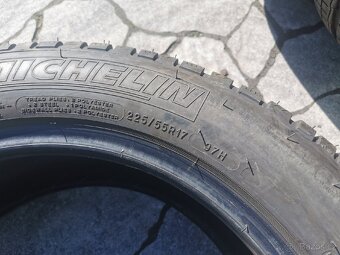 Zimní Bridgestone Blizzak 225/55 r17 7 mm - 3
