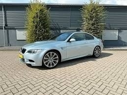 Náhradní díly z BMW E92 M3 S65B40 83.000km - 3