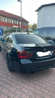 BMW e90 320d M47 M-paket - 3