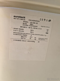 Prosklena lednice - chladici vitrina - 3