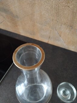 Starožitná karafa a 4 ks sklenice - 3