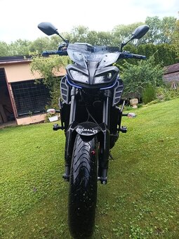 Yamaha MT 09 - 3