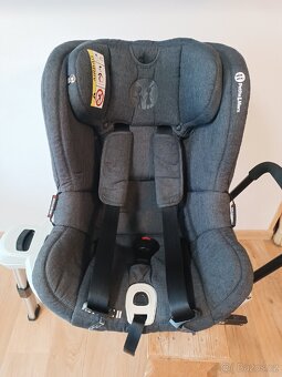 Autosedačka Petite&Mars Reversal II Isofix - 3