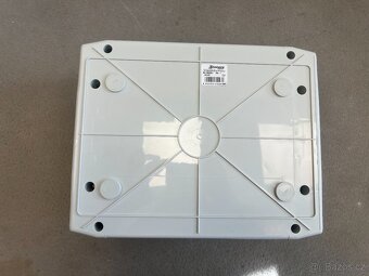 Rozvodnice nástěnná 1řadá, 1x 12 modulů, krytí IP65 Schrack - 3