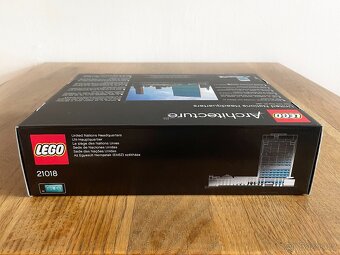 nové Lego Architecture 21018 Ústředí spojených národů - 3