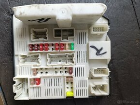 Pojistkový box Renault Master-Opel Movano 2.3 Diesel 2011 - 3