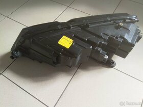 Pravý přední LED světlomet facelift - 3