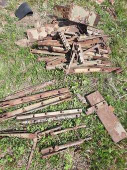 Karháky kovanie bočnic - 3