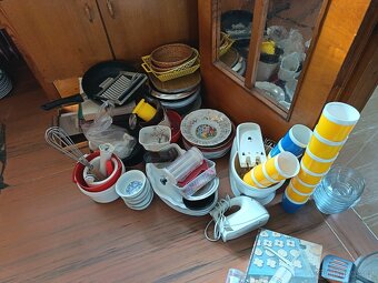 Misky, talíře, tácky aj. - 3