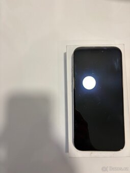 iPhone 15 Pro 256 GB - 3