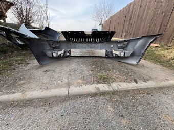 Škoda Octavia III, přední nárazník - 3