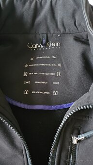 Dámská softshellová značková bunda, uvnitř fleece, vel. 40 - 3