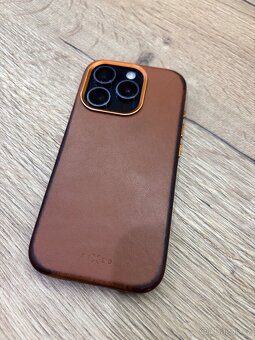 iPhone 15 Pro – 128 GB - 3