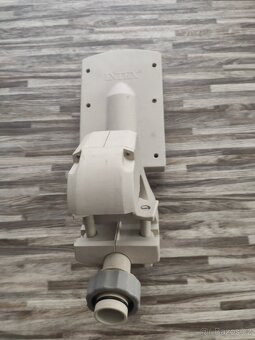 LED fontána k bazénu Intex - 3