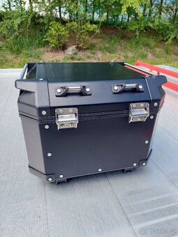Top Case Givi Trekker - 3
