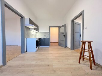 Pronájem prostorného bytu 2+1, 50 m2 - ul. Slovenská, Znojmo - 3