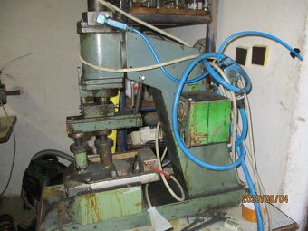 OBUVNICKA DÍLNA - 3