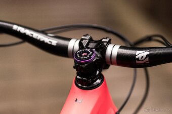 Prodám enduro kolo Evil Wreckoning v top stavu - 3