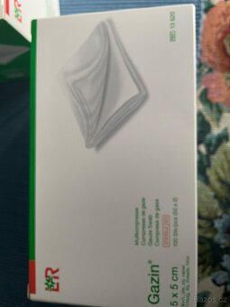 Sterilní čtverce 5x5cm po 100kusech x6 krabic/za 120Kč vše/ - 3