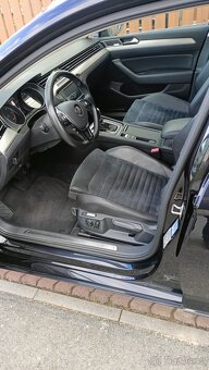 VW Passat B8 2.0 BiTDI 176kW 4X4 DSG HL webasto, LED - 3