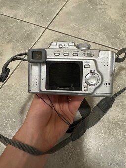 Panasonic Lumix - 3