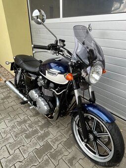 Triumph Bonneville SE - 3