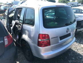 VW Touran 2,0TDI 100kW AZV 2006 - dily z bouracky - 3