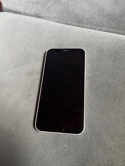 iPhone 12 mini, zachovalý - 3