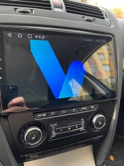 CarPlay Radio Škoda Octavia 2 Combi - 3