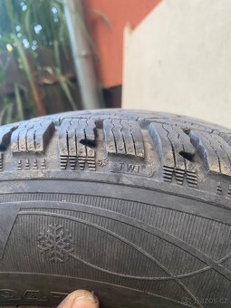 Kola citroen jumpy 205/65 r15 - 3