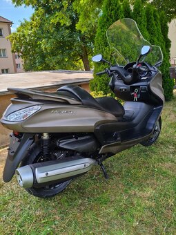 Yamaha Majesty 400i - 3