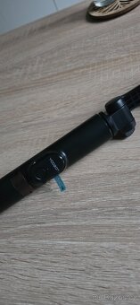 Selfie tyč s bluetooth ovládáním a funkcí tripodu - 3